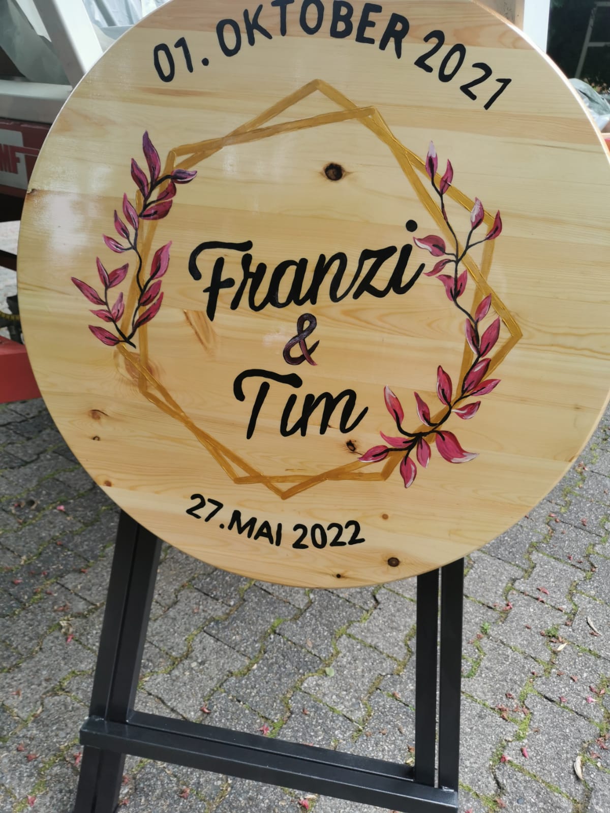 Stehtisch personalisiert – Bild 13