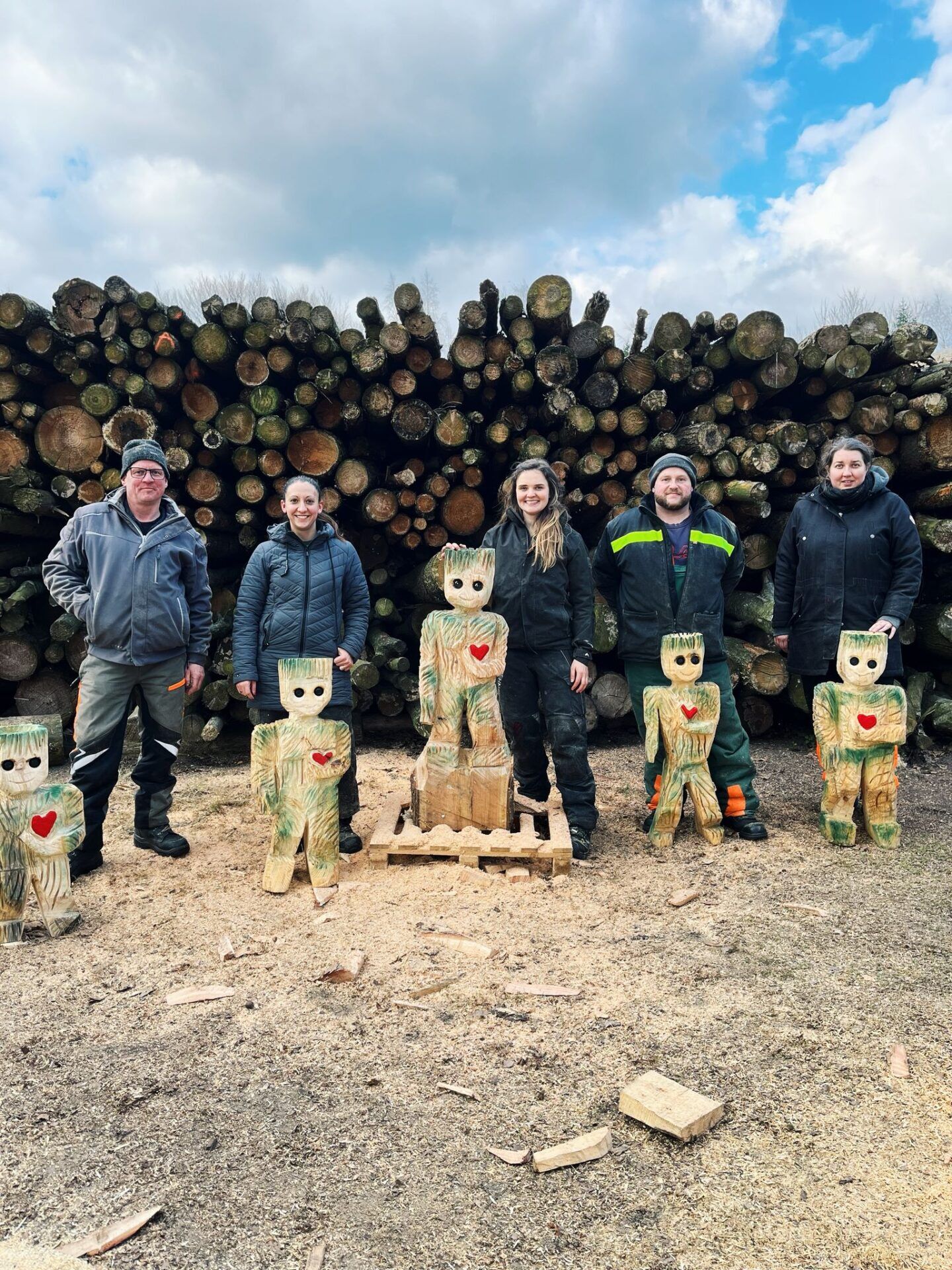 SCHNITZKURS BAUMWESEN